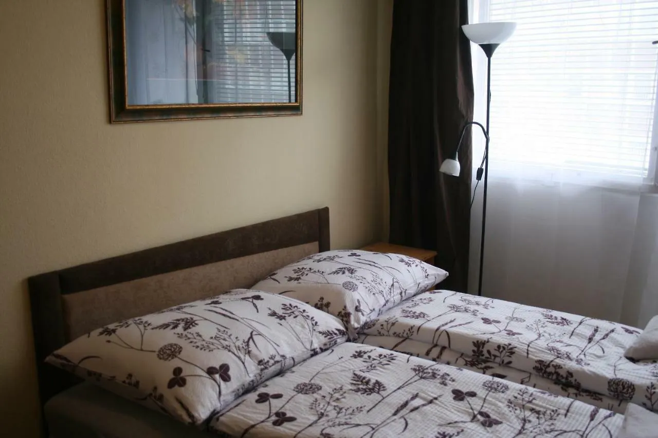 Margaret Bridge Studio Apartment Budapest