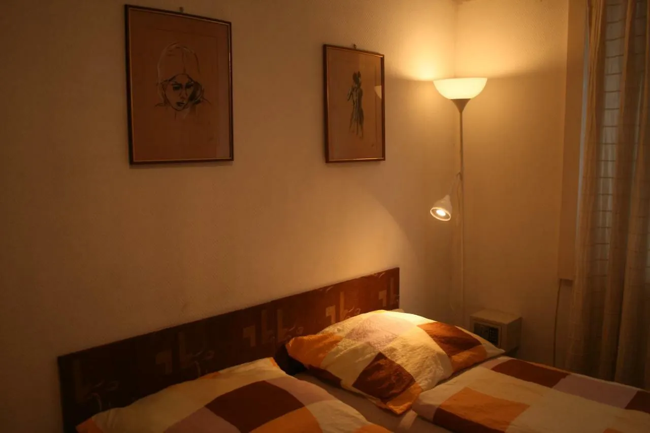 Margaret Bridge Studio Apartment Budapest 0*,  Magyarország