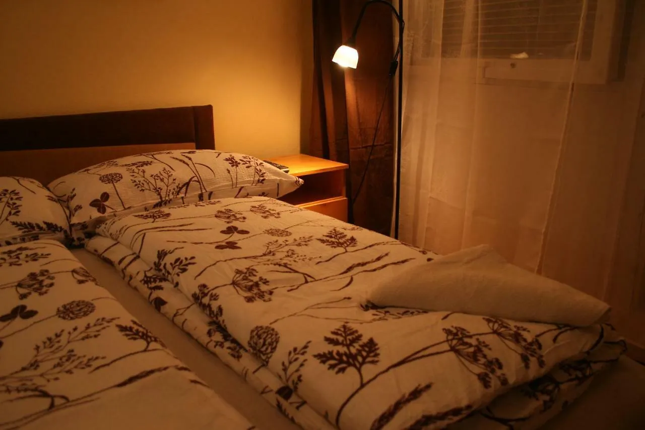 Margaret Bridge Studio Apartment Budapest